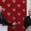 СМИ: Владимир Путин почти неделю не появлялся на публике