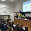 За кордоном працює п'ять мільйонів українців