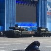 Российский танк нового поколения сломался во время репетиции парада Победы